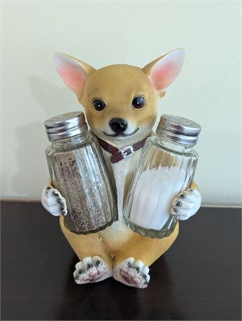 Chihuahua Dog Salt and Pepper Shaker Holder