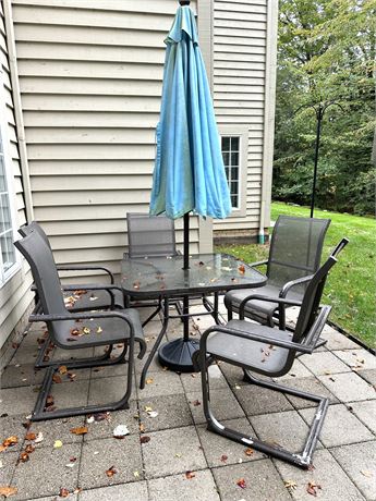 Patio Table with Six Chairs & Umbrella