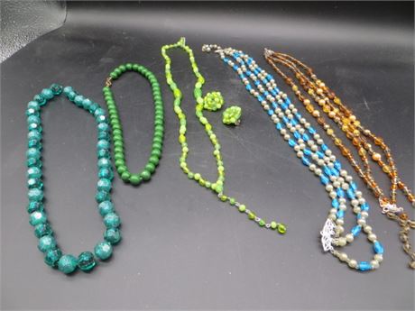 VINTAGE AQUA POP BEADS, EMERALD GREEN, LIME GREEN, LIGHT BLUE & WHITE &