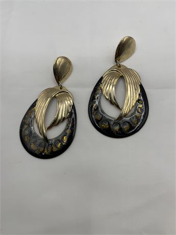 70’s-80’s enamel & goldtone pierced earrings