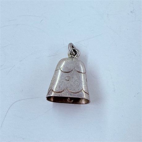 1.6g Sterling Cowbell Pendant / Charm