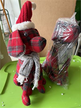 2 NEW Christmas Dogs