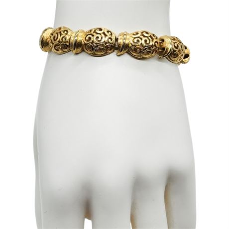 Vintage MONET Gold Tone Swirls Link Bracelet