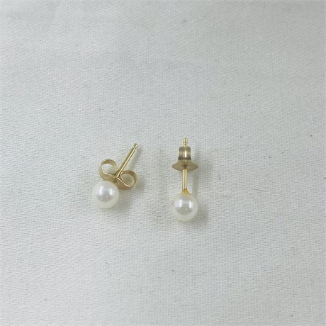 14k Gold Pearl Earrings