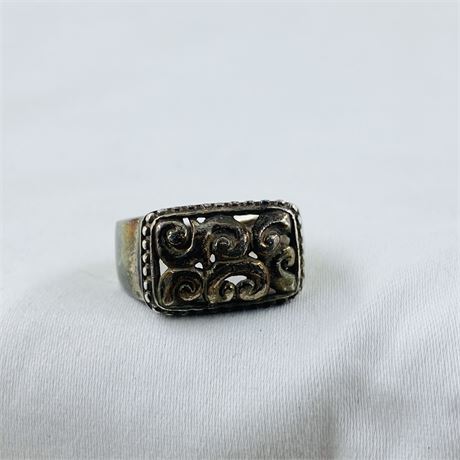6g Sterling Ring Size 7.5
