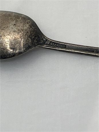 Sterling spoon .517 g