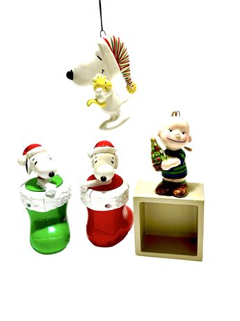 Vtg Peanuts Snoopy,Woodstock and Linus Ornaments
