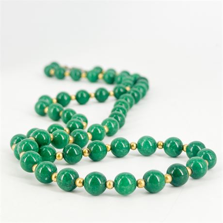 Vintage Nephrite Jade Beaded Necklace