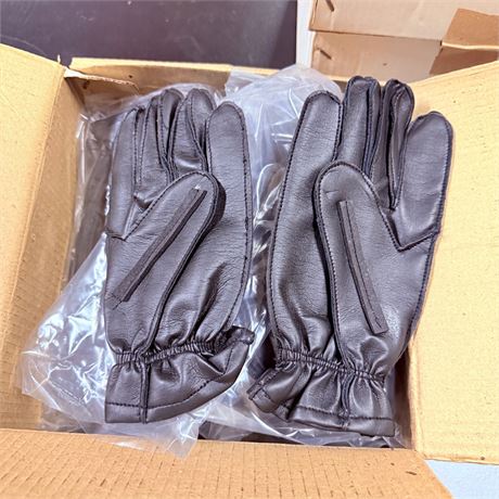 64 Pairs NOS Motocross Gloves - Medium