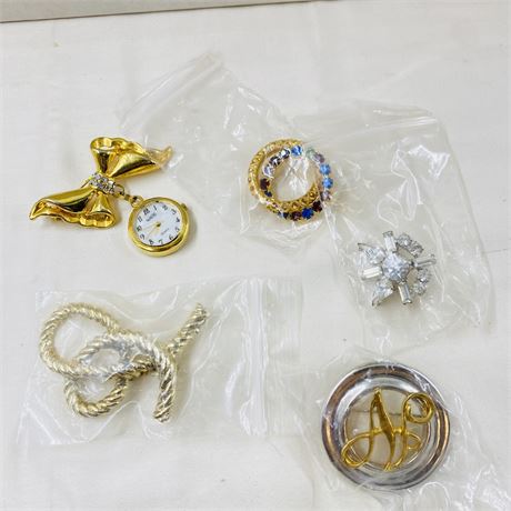 Brooch  Lot