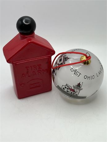 Read a bottle and collectible glass hand painted ornament lot