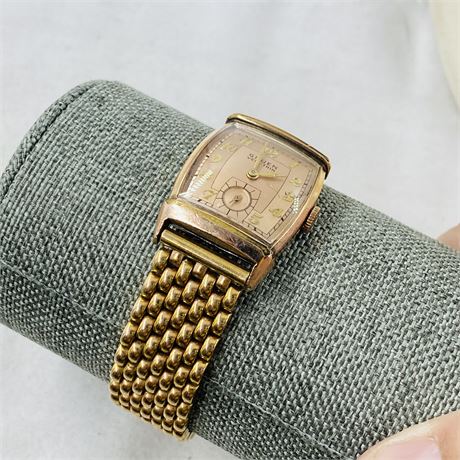 Antique Gruen Veri Wristwatch - Tested and Working