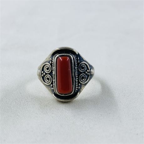 9.3g Sterling Coral Ring Size 10