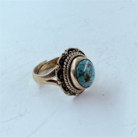 7.3g Sterling Ring Size 7.5