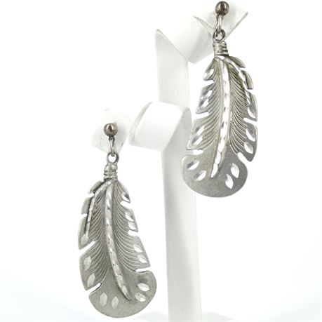 Vintage Pewter Feather Dangle Earrings – Southwestern Style