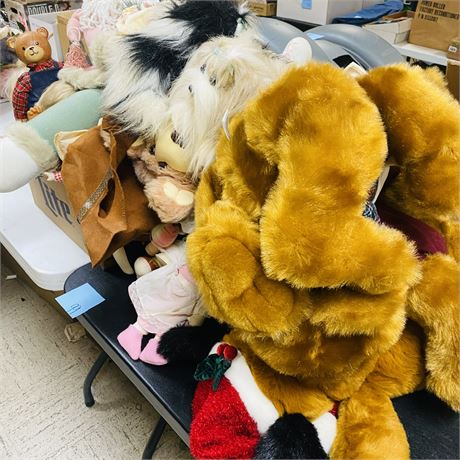 Massive Doll Lot