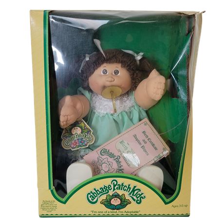 Coleco 3900 1983 Cabbage Patch Kids "Nina Ardelle" Doll