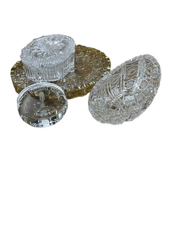 trinket box and  crystal pieces  lot