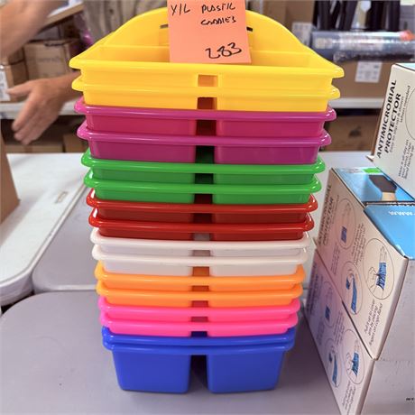 16 New Plastic Caddies