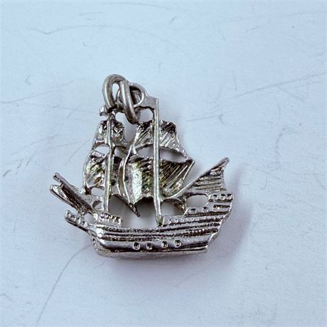 1.9g Sterling Pirate Ship Pendant / Charm