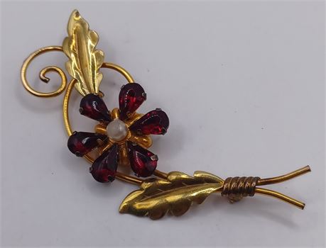 Vintage Van Dell gold filled floral swirl brooch