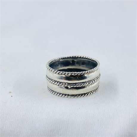5g Sterling Ring Size 9