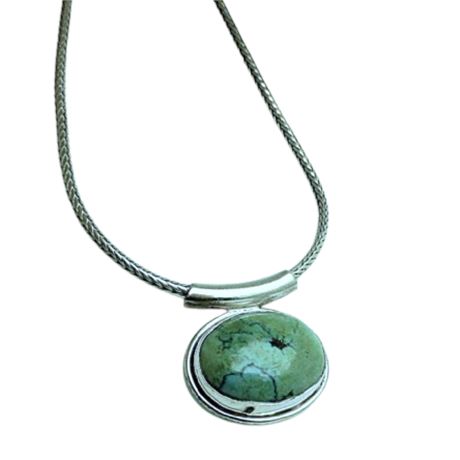 925 Sterling Green Turquoise Cabochon Stone Necklace