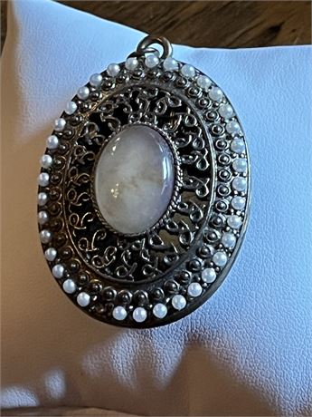 Vintage rhinestone pendant brooch