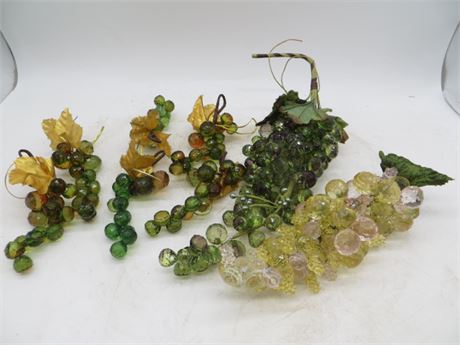 Green & White Faceted Lucite Grapes