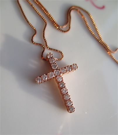 10K Rose Gold Diamond Cross Chain Necklace