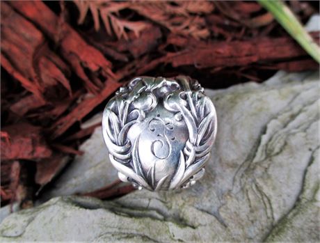 Vintage Sterling Silver Spoon Ring ~ 1902 Whiting Lily Pattern ~Monogrammed F