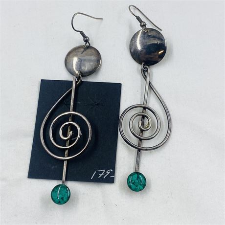 Fantastic 11g Designer Sterling Music Note Earrings