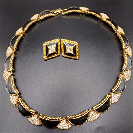 Park Lane gold tone black enamel rhinestone necklace 17.5 in post earrings