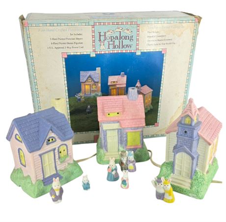Hopalong Hallow, Lighted Easter Houses