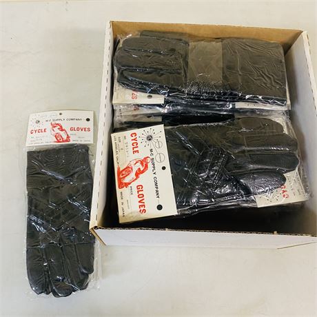 24 Pairs NOS Motorcycle Gloves - Medium