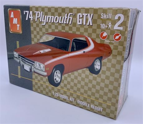 NOS AMT 1:25 1974 Plymouth GTX Muscle Car Model