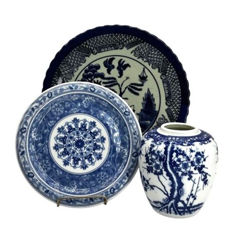 Blue & White Decorative Lot