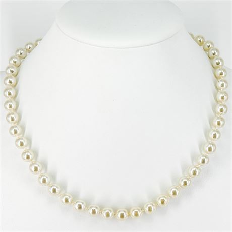 Vintage Faux Pearl Necklace