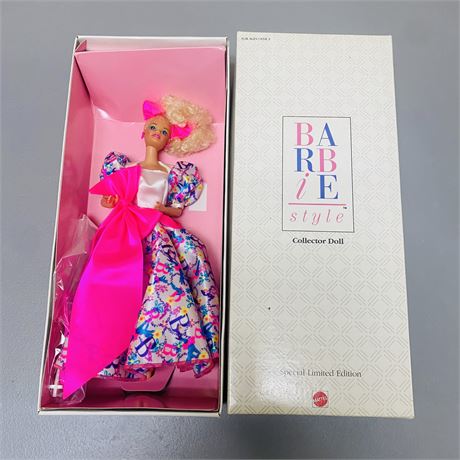 Barbie Style 5315 Collector Doll
