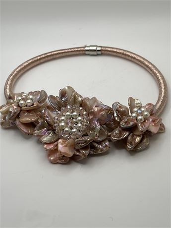 Statement necklace with stones and mother of pearl multi flower necklace