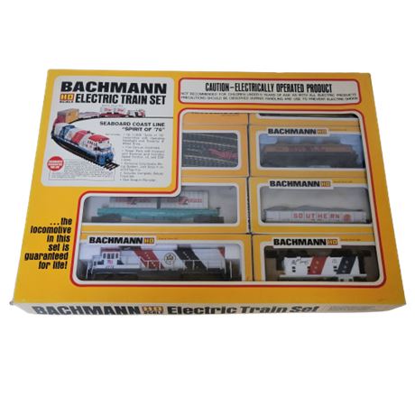 Bachmann HO Scale Electric Train Set