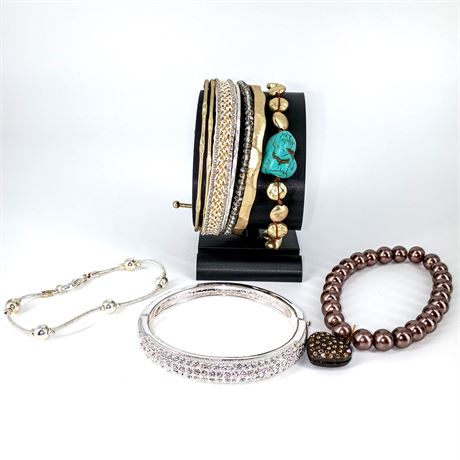 Mixed Bracelet Lot – Fashion Jewelry Assortment (5 Pieces)