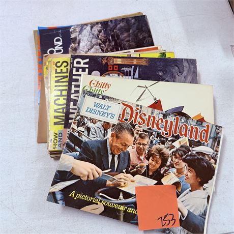 Vintage Magazine Lot w/ Disney