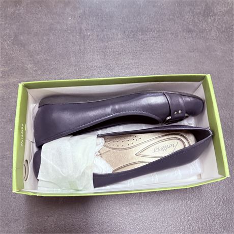 New Shoes , Size 8