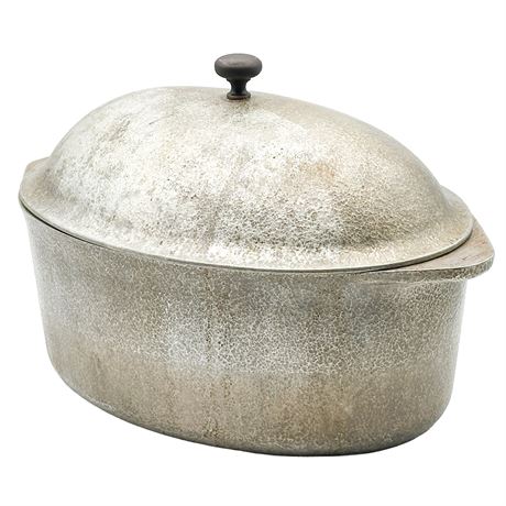 Vintage Aluminum Hammercraft 14.5" Oval Dutch Oven with Lid
