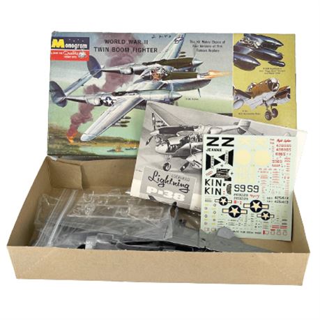 Monogram World War II Twin Boom Fighter Model Kit