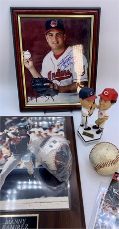 7 pc Cleveland Indians Baseball Souvenir, Baseball, Bobble Head Lot