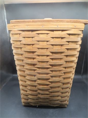 Longaberger Laundry/Hamper Basket