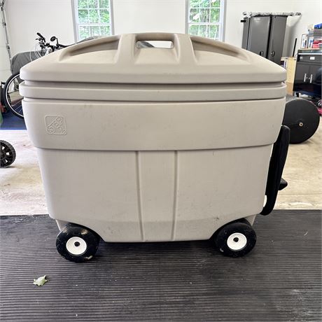 Step 2 VERY LARGE Storage Bin