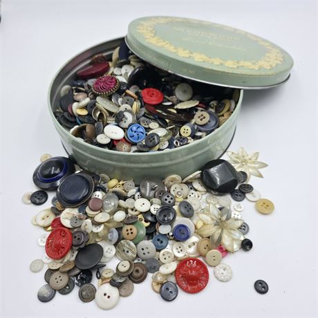 Wedgewood Tin with Vintage & Antique Buttons